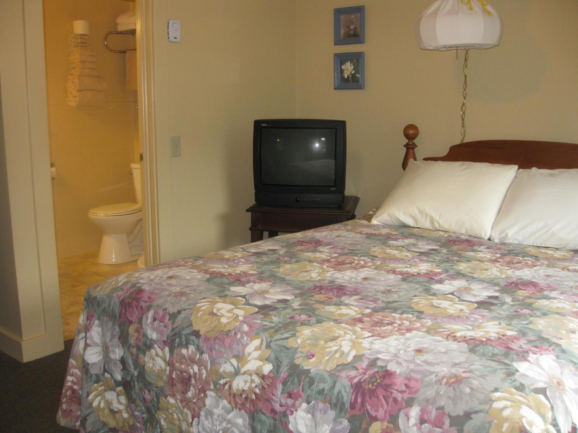 Picket Fence Motel St. Andrews By The Sea Exterior photo