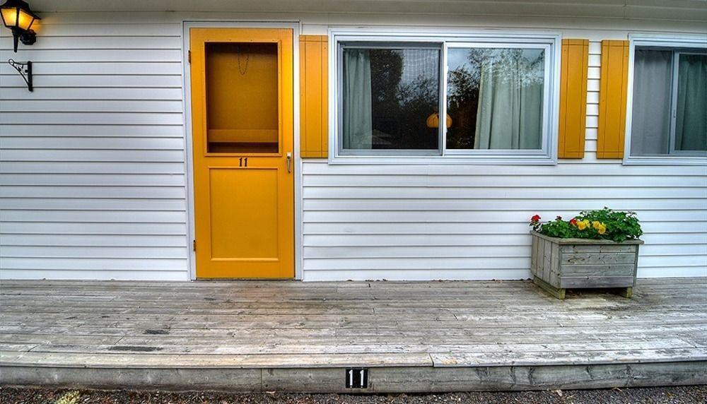 Picket Fence Motel St. Andrews By The Sea Exterior photo